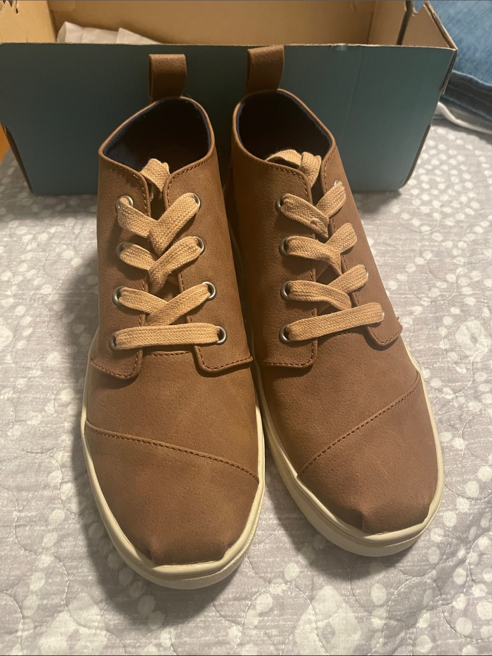 TOMS Boys Botas Cupsole Shoes - Size 6Y